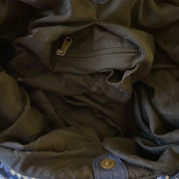 🤍🖤 Aztec Weekender - Picture 7 of 7